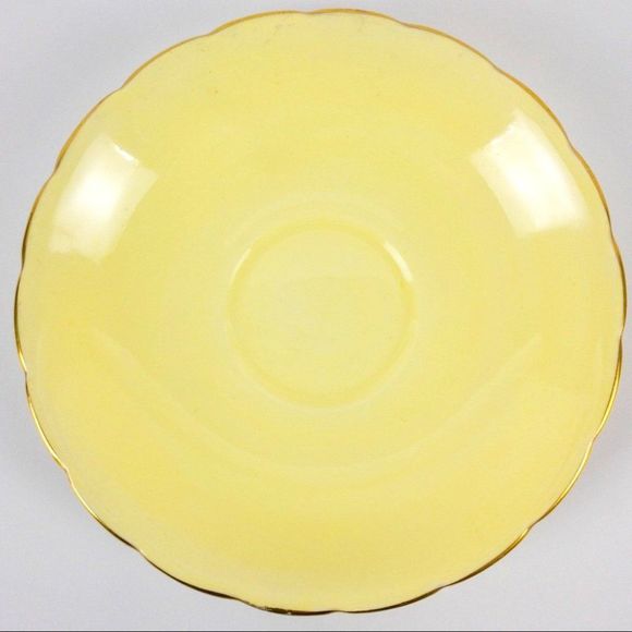 Wellington Bone China Tea Cup made in England with gorgeous yellow lustre finish - Picture 4 of 9